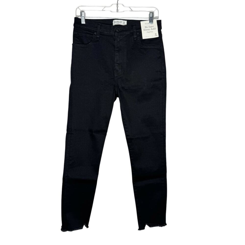 ABERCROMBIE / black super skinny ankle high rise raw hem jeans / 30 (10) NWT
